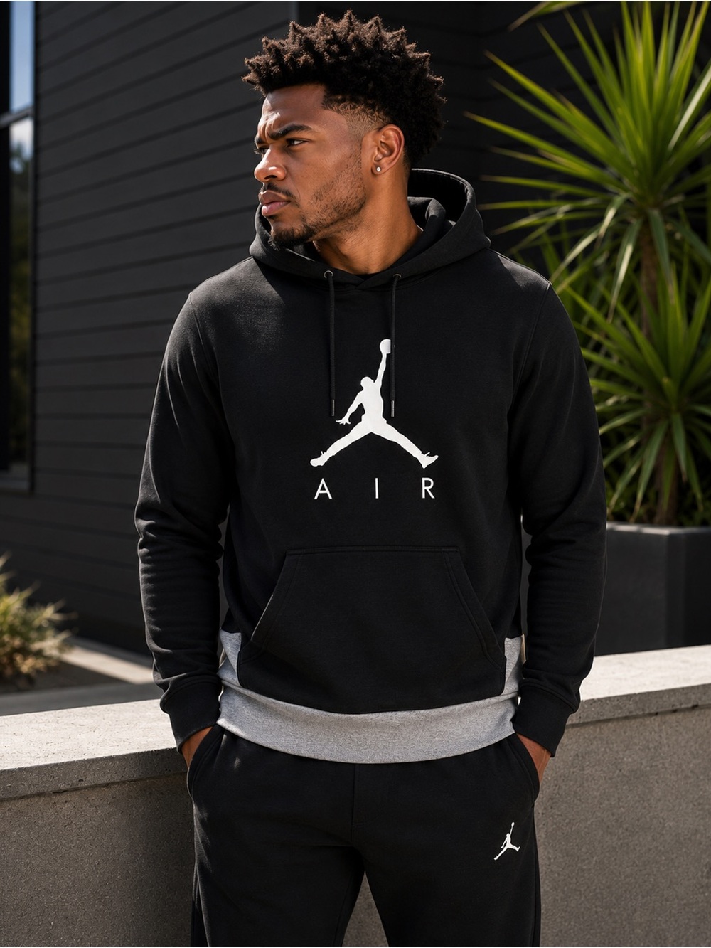 Nike Air Jordan Black & Gray Pullover Hoodie | Men’s Large